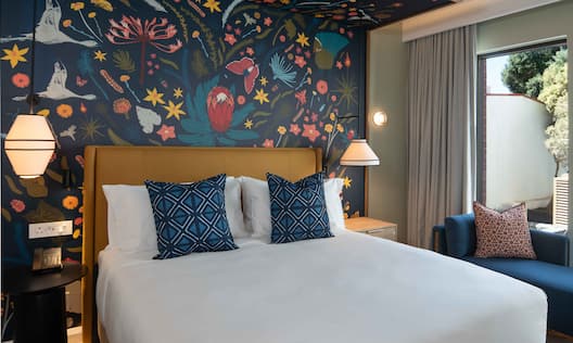 King Junior Suite