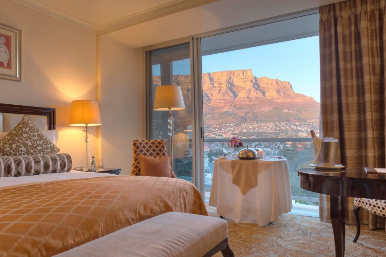 Luxury Tower Rooms With Mountain View