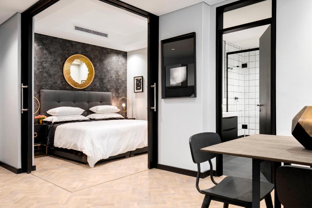 One Bedroom Apartment